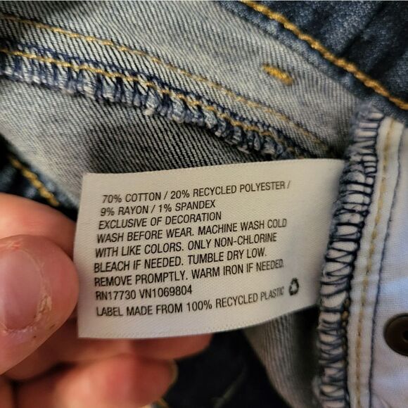 Cat & Jack short super stretch jean shorts with white embroidery lining on hem - Picture 7 of 10